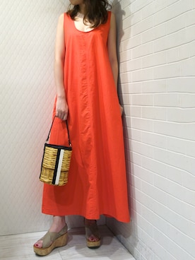 「intoxic.（イントキシック）のアイテム（バッグ）」を使った、レーヴルさん（レディース・164cm）の夏コーディネート