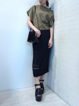 「NINE（ナイン）のアイテム」を使った、レーヴルさん（レディース・164cm）の夏コーディネート