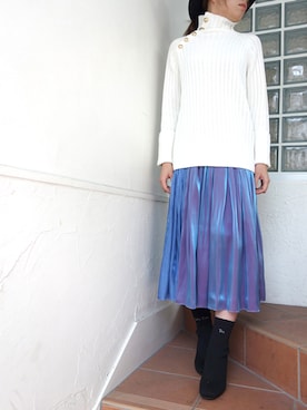 「NINE（ナイン）のアイテム」を使った、レーヴルさん（レディース・164cm）の秋コーディネート
