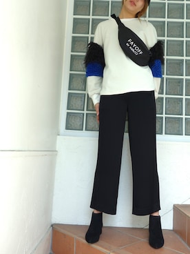 「intoxic.（イントキシック）のアイテム（バッグ）」を使った、レーヴルさん（レディース・169cm）の冬コーディネート