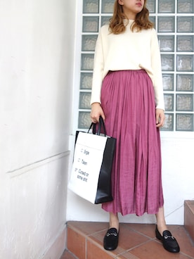 「アイテム（バッグ、ホワイト系）」を使った、レーヴルさん（レディース・169cm）の冬コーディネート