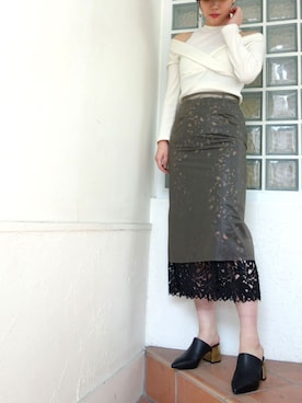 「AULA（アウラ）のアイテム」を使った、レーヴルさん（レディース・163cm）の春コーディネート