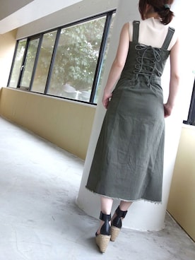 「アイテム（タンクトップ、グレー系）」を使った、レーヴルさん（レディース・158cm）の夏コーディネート