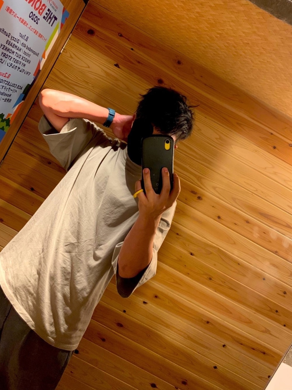 「トイレから失礼しやす、同色コーデ、夏、ビッグシルエット、休日スタイル」｜「G-SHOCKのG-LIDE(Gライド) / スマートフォン連携 / GBX-100-2JF / Gショック（デジタル腕時計、ブルー系）」を使った、お月さんさん（メンズ・172cm）の夏コーディネートの1枚目の写真