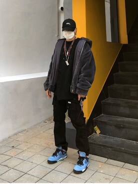 Rosi Parkさんのコーディネート