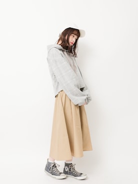 「earth music&ecology（アースミュージックアンドエコロジー）のアイテム（ジャンパースカート）」を使った、˚࿀̊˚さん（レディース・158cm）の春コーディネート