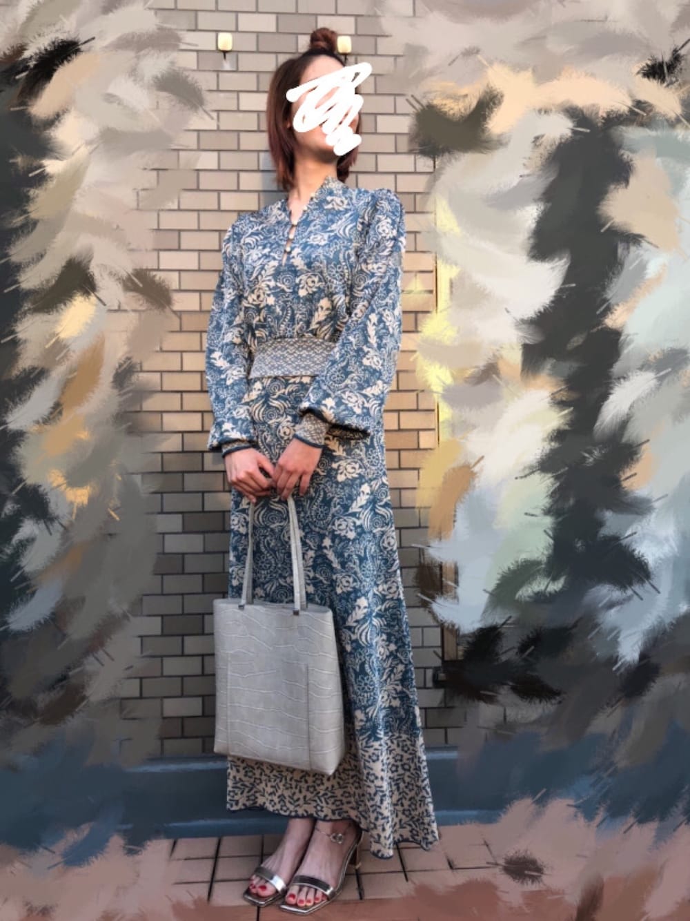 「高身長女子、ZARA、ワンピース、春夏コーデ、ロングワンピース、オトナカジュアル、プチプラコーデ、サンダル、アンクレット、リゾートスタイル」｜「ZARAのアイテム（ワンピース、ブルー系）」を使った、eniさん（レディース・170cm）の春コーディネートの1枚目の写真