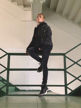 「ワッペン」｜「アイテム（その他）」を使った、Angiさん（レディース・169cm）の秋コーディネート