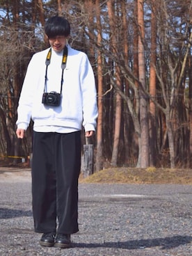 「アイテム（モカシン/デッキシューズ）」を使った、人間国宝さん（メンズ・177cm）の春コーディネート
