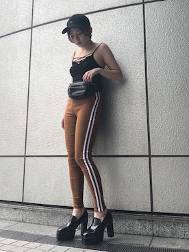 「ENVYM（アンビー）のＺＩＰ ＷＡＩＳＴ ＢＡＧ（ボディバッグ/ウエストポーチ）」を使った、REINAさん（レディース・158cm）の夏コーディネート