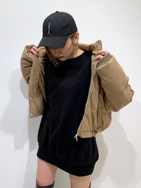 「ストリートカジュアル」｜「アイテム（ダウンジャケット/コート）」を使った、REINAさん（レディース・158cm）の秋コーディネート