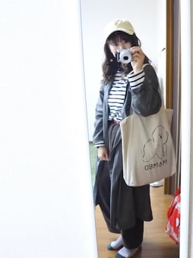 「カメラ女子」｜「アイテム（トートバッグ）」を使った、ちかさん（レディース・163cm）の春コーディネート