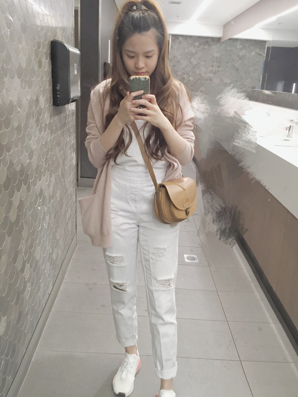 COSのニット/セーター（ピンク系）を使った人気ファッション