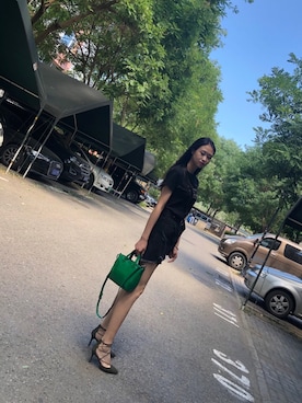 「Mo&Co.（モーアンドコー）のアイテム」を使った、orangeDiさん（レディース・168cm）の秋コーディネート