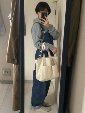 「PAR ICI（パーリッシィ）の【WEB別注カラー】デニムカツラギ オーバーオール（サロペット/オーバーオール）」を使った、沙菜さん（レディース・154cm）の夏コーディネート