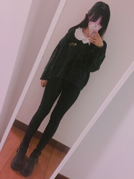 「UNIF（ユニフ）のアイテム（ブーツ）」を使った、聡子さん（レディース・170cm）の春コーディネート