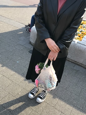 「ピクニック」｜「アイテム（ライダースジャケット）」を使った、奏さん（レディース・156cm）の春コーディネート