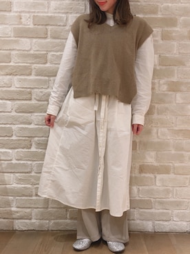 「earth music&ecology（アースミュージックアンドエコロジー）のアイテム（ベスト）」を使った、ヨシカワさん（レディース・150cm）の春コーディネート