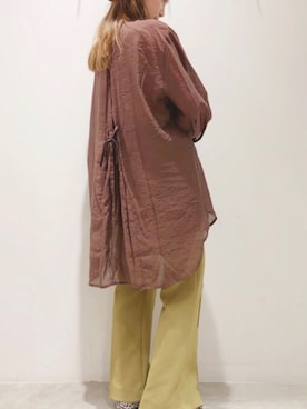 「earth music&ecology（アースミュージックアンドエコロジー）のセンタープレスフレアパンツ ＊（その他パンツ）」を使った、ヨシカワさん（レディース・150cm）の秋コーディネート
