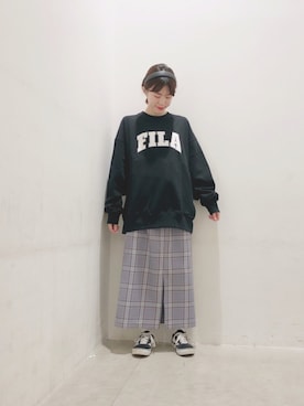 「BTS」｜「アイテム（スウェット）」を使った、ヨシカワさん（レディース・150cm）の冬コーディネート