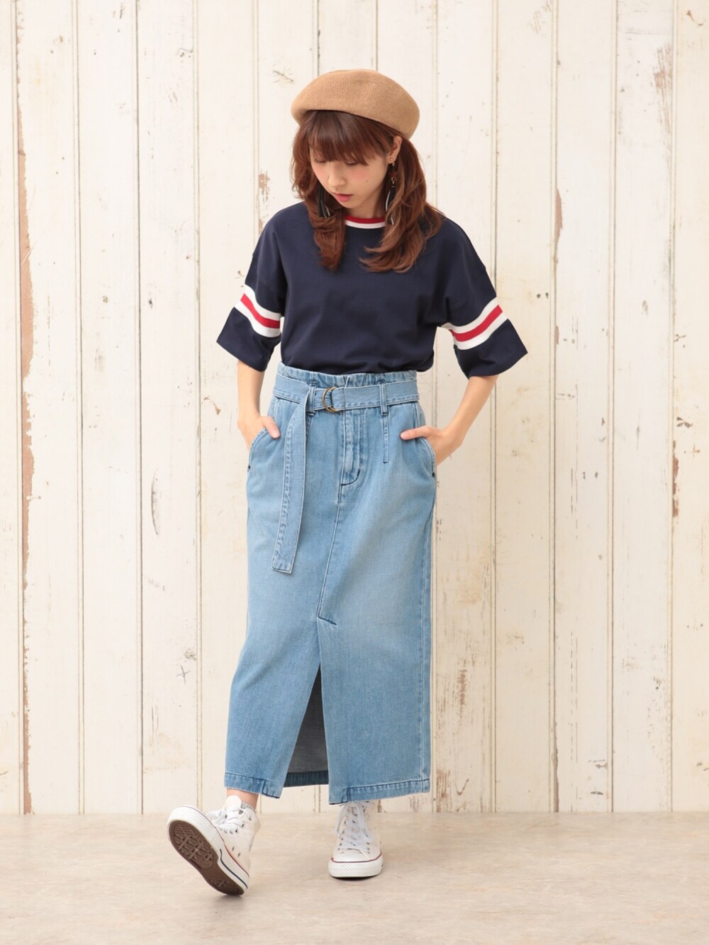 「オトナカジュアル、シンプルコーデ、カジュアルコーデ、低身長コーデ、オトナガーリー、コンバース、ストリート、Tシャツ、春夏コーデ、デニムスカート」｜「cepoのライン入りＴシャツ（Tシャツ/カットソー、ブルー系）」を使った、ピタちゃんさん（レディース・152cm）の春コーディネートの1枚目の写真