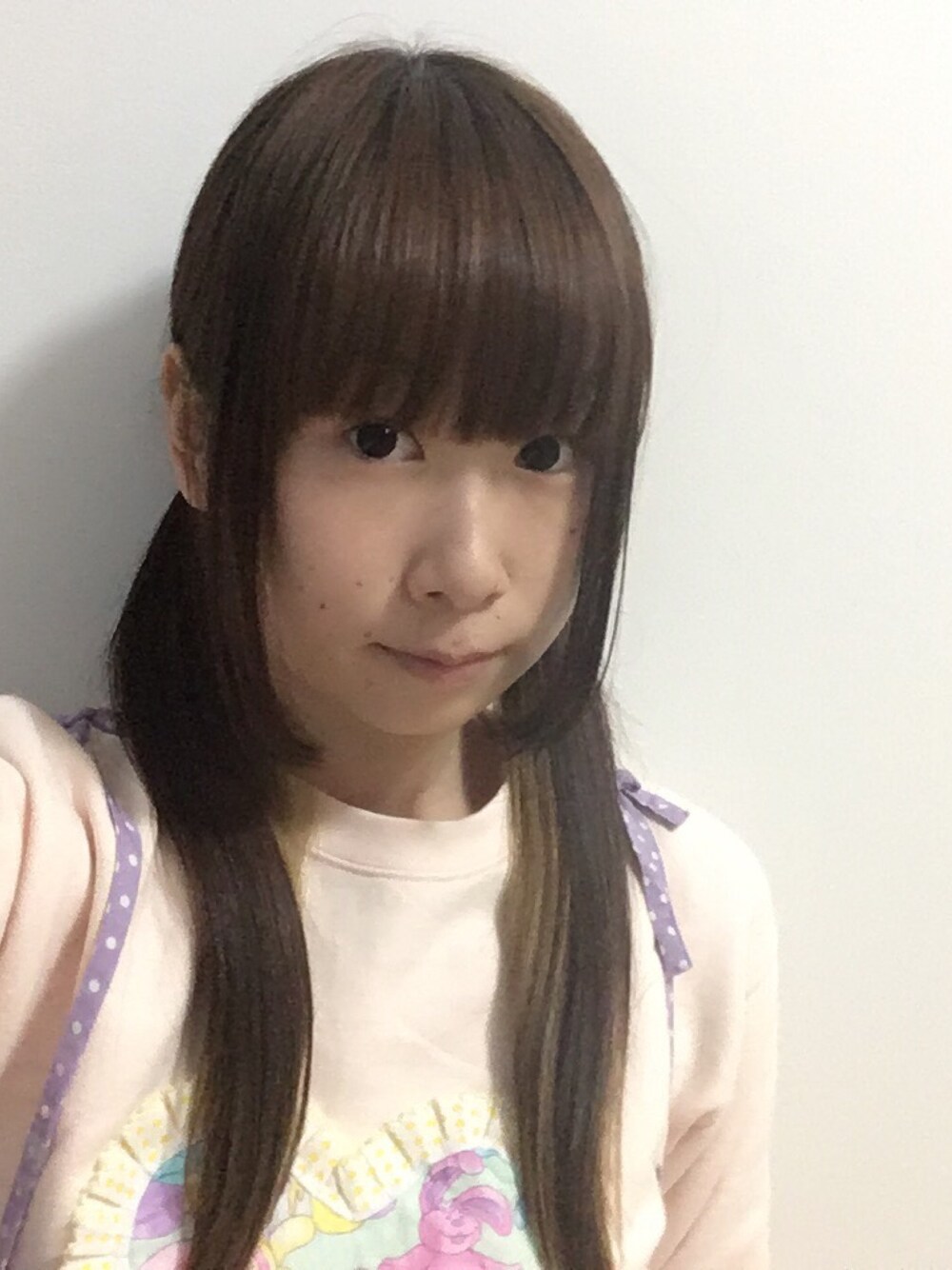 「ゆるコーデ、古着MIX、カジュアル、かわいい、原宿、ナイルパーチ、フェアリー、ゆめかわいい、パーカー」｜「Nile PERCHのアイテム（ワンピース、パープル系）」を使った、鈴木りぇさん（レディース・156cm）の秋コーディネートの1枚目の写真