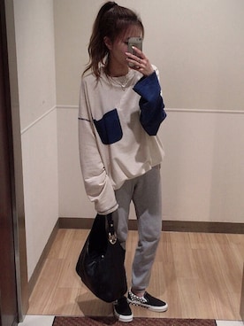 「アイテム（スリッポン）」を使った、mik_.さん（レディース・162cm・20代）の春コーディネート