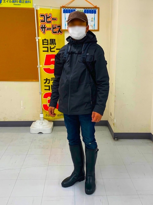 さばんな Columbiaのマウンテンパーカーを使ったコーディネート Wear