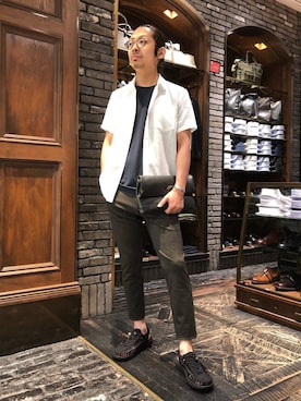 「アイテム（クラッチバッグ）」を使った、nano・universe 名古屋ラシック STAFFさん（メンズ・170cm）の夏コーディネート