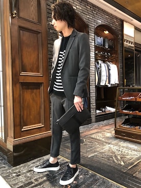 「NANO universe（ナノユニバース）のアイテム（スニーカー）」を使った、nano・universe 名古屋ラシック STAFFさん（メンズ・170cm）の春コーディネート