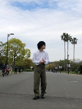「Alexander McQueen（アレキサンダーマックイーン）のアイテム（トップス）」を使った、こうたさん（メンズ・167cm）の秋コーディネート