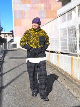 「and wander（アンドワンダー）のアイテム（トップス）」を使った、tenkuluさん（メンズ・174cm）の冬コーディネート
