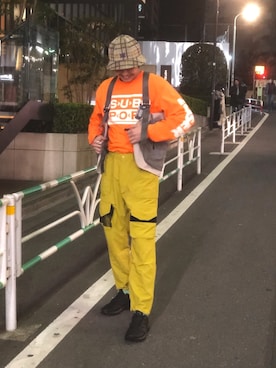 「COMFY（コンフィー）のアイテム」を使った、tenkuluさん（メンズ・174cm）の春コーディネート