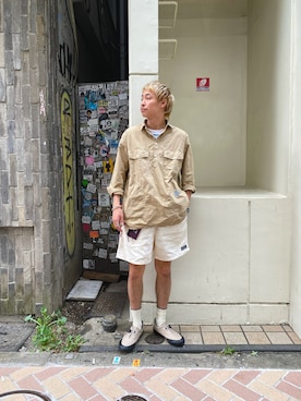「and wander（アンドワンダー）のアイテム（トップス）」を使った、tenkuluさん（メンズ・174cm）の夏コーディネート