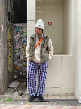 「アイテム（PC・スマホグッズ/家電）」を使った、tenkuluさん（メンズ・174cm・20代）の春コーディネート