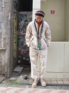 「アイテム（PC・スマホグッズ/家電）」を使った、tenkuluさん（メンズ・174cm・20代）の春コーディネート