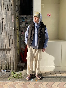 「ABU GARCIA（アブ・ガルシア）のアイテム（ダウンベスト）」を使った、tenkuluさん（メンズ・174cm）の秋コーディネート