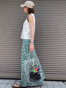 「RAINBOW（レインボー）のアイテム」を使った、chikaさん（レディース・162cm）の夏コーディネート