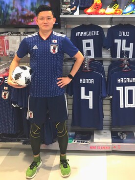 Kazukiさんの「アディダス サッカー日本代表 ホームレプリカユニフォーム半袖」を使ったコーディネート