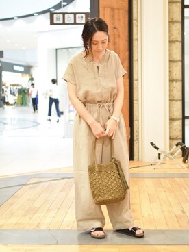 「RODE SKO（ロデスコ）のMARIA タッセルペーパーショルダー（ショルダーバッグ）」を使った、bebe1113さん（レディース・156cm）の春コーディネート