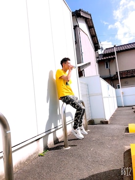 「CavariA（キャバリア）のアイテム（パンツ）」を使った、てるさん（メンズ・171cm）の秋コーディネート