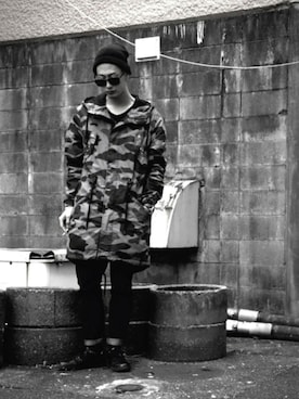 「AZUL by moussy（アズールバイマウジー）のアイテム（ニットキャップ/ビーニー）」を使った、motoyama_kunさん（メンズ・181cm）の冬コーディネート