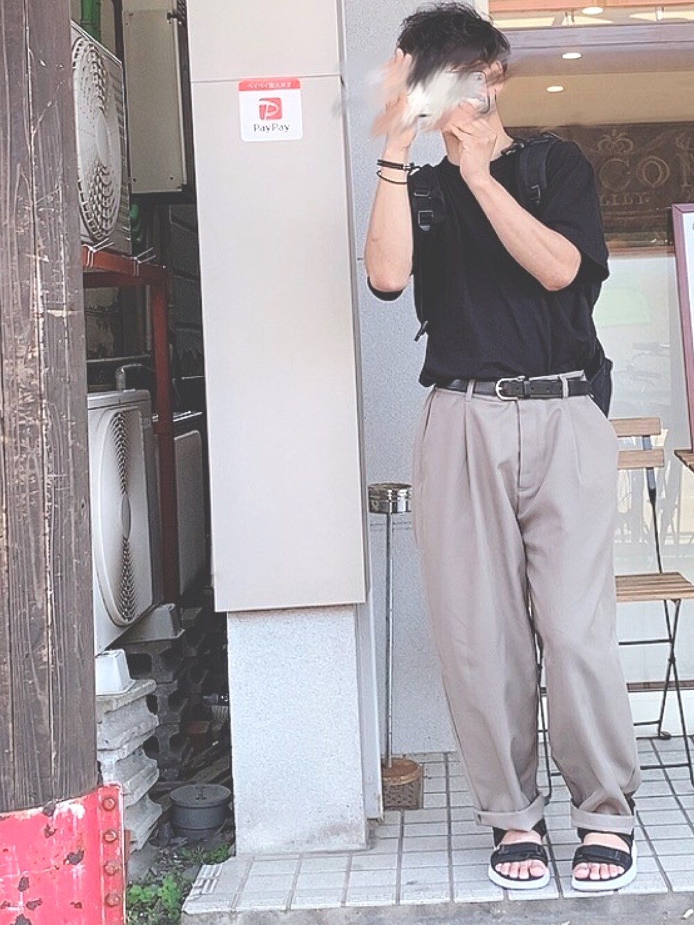 「シンプル」｜「GUのアイテム（Tシャツ/カットソー、ブラック系）」を使った、きょんさん（メンズ・171cm）の夏コーディネートの1枚目の写真