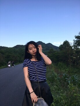 「H&M（エイチ・アンド・エム）のアイテム（Tシャツ/カットソー、ブルー系）」を使った、cherryさん（レディース・150cm）の春コーディネート