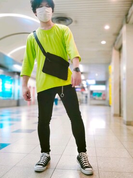 シルバー系のアイテムを使った 黄緑 のメンズ人気ファッションコーディネート Wear