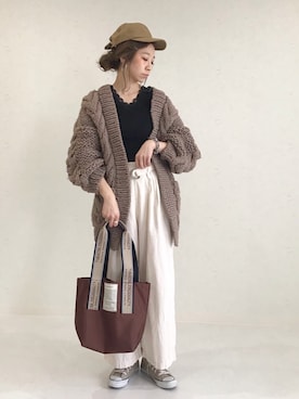 「MidiUmi（ミディウミ）のアイテム（オールインワン・サロペット）」を使った、ちばのぞみ。さん（レディース・165cm）の冬コーディネート