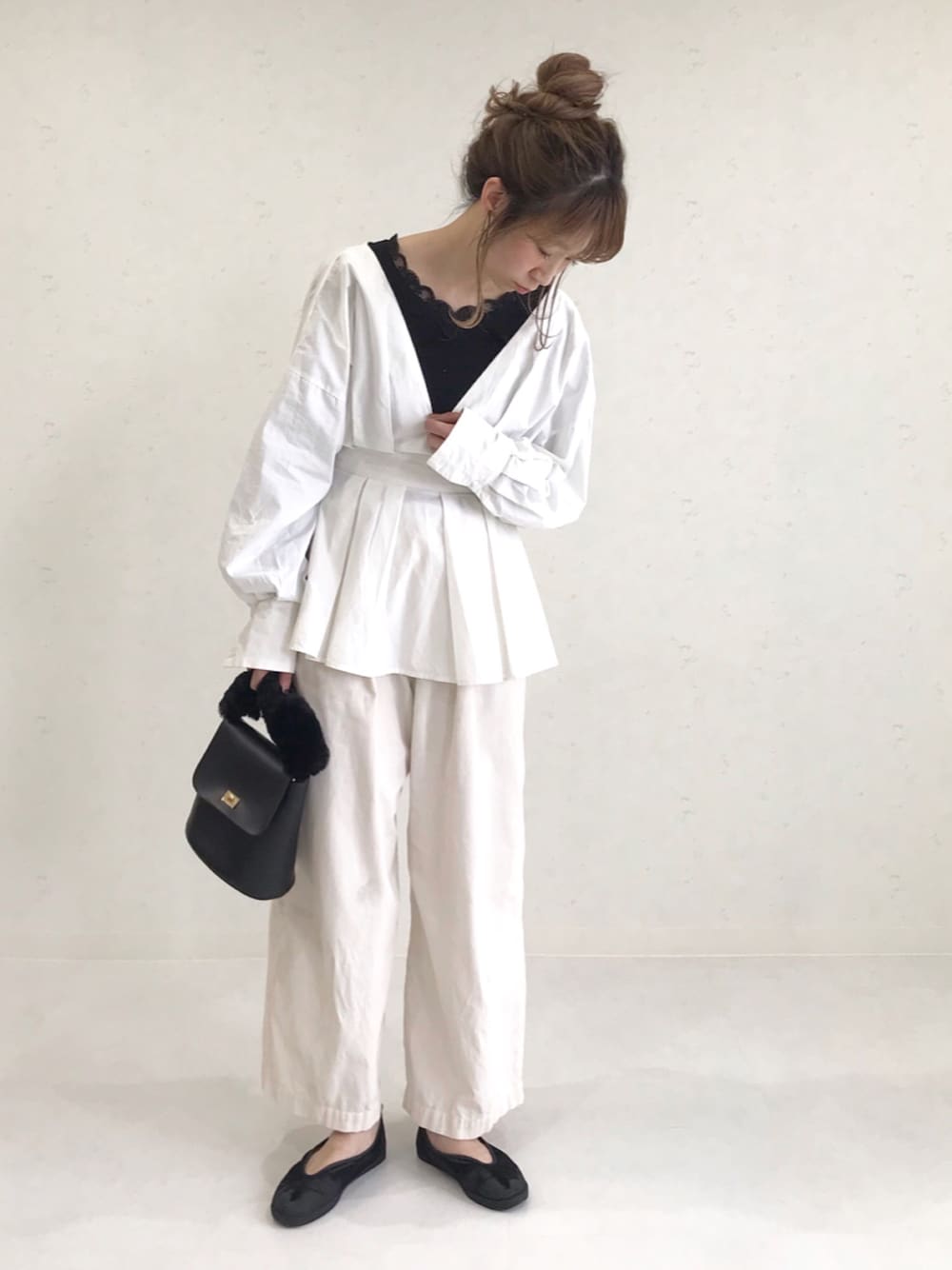 TODAYFUL - ◎もなぴよ◎ 【未使用】TODAYFUL タックペプラムシャツ TODAYFUL タックペプラムシャツ - メルカリ