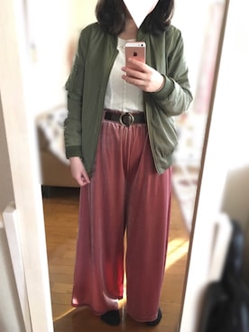 「tiptop（ティップトップ）のアイテム（MA-1）」を使った、Emi Suzuki ✿さん（レディース・155cm）の秋コーディネート