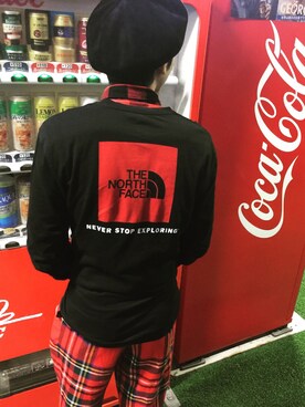 「赤チェック」｜「アイテム（ハンチング/ベレー帽）」を使った、kingakuさん（メンズ・181cm）の春コーディネート