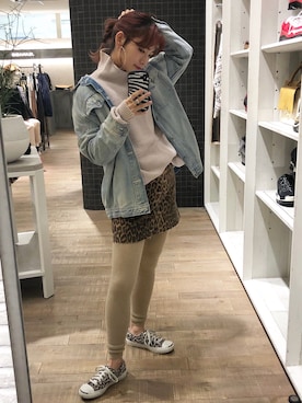 「ジーナシス」｜「アイテム（デニムジャケット）」を使った、Rika Sasakiさん（レディース・163cm）の秋コーディネート